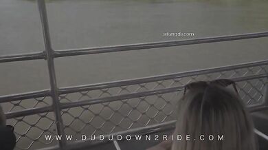 【dudu】最新约炮大神高颜值反差留学生火辣白人大洋马，刚分手短发闷骚女，调教黑丝性瘾御姐真实自拍 (2)